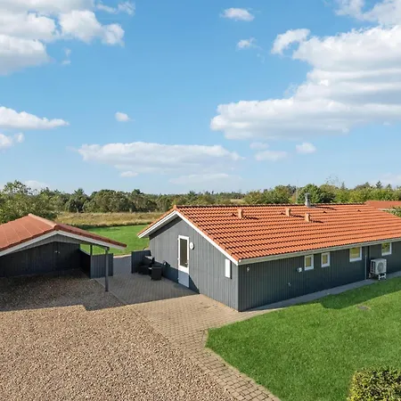 Beautiful In With Kitchen