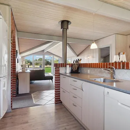 Beautiful In With Kitchen Tarm