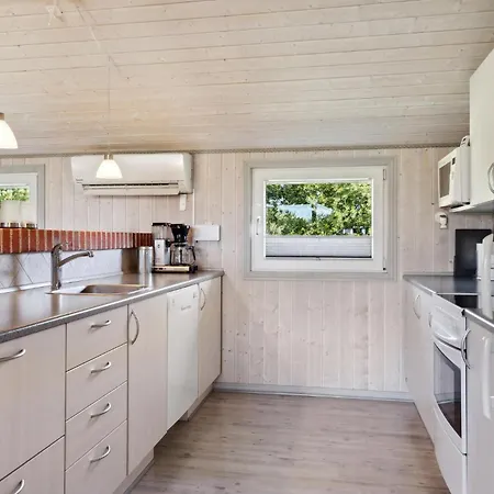 Beautiful In With Kitchen Сasa de vacaciones